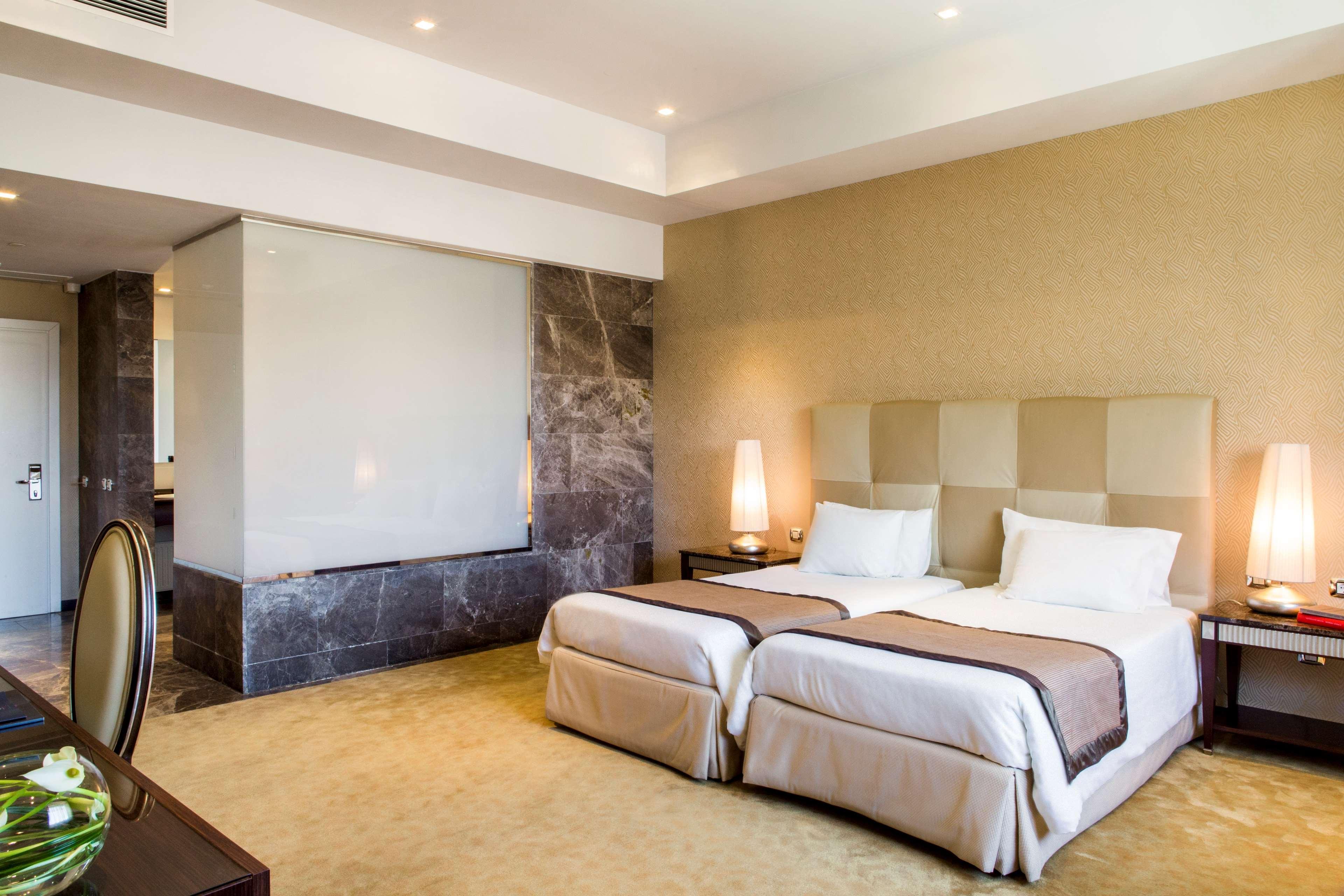 Anantara New York Palace Budapest - A Leading Hotel Of The World Esterno foto Deluxe room